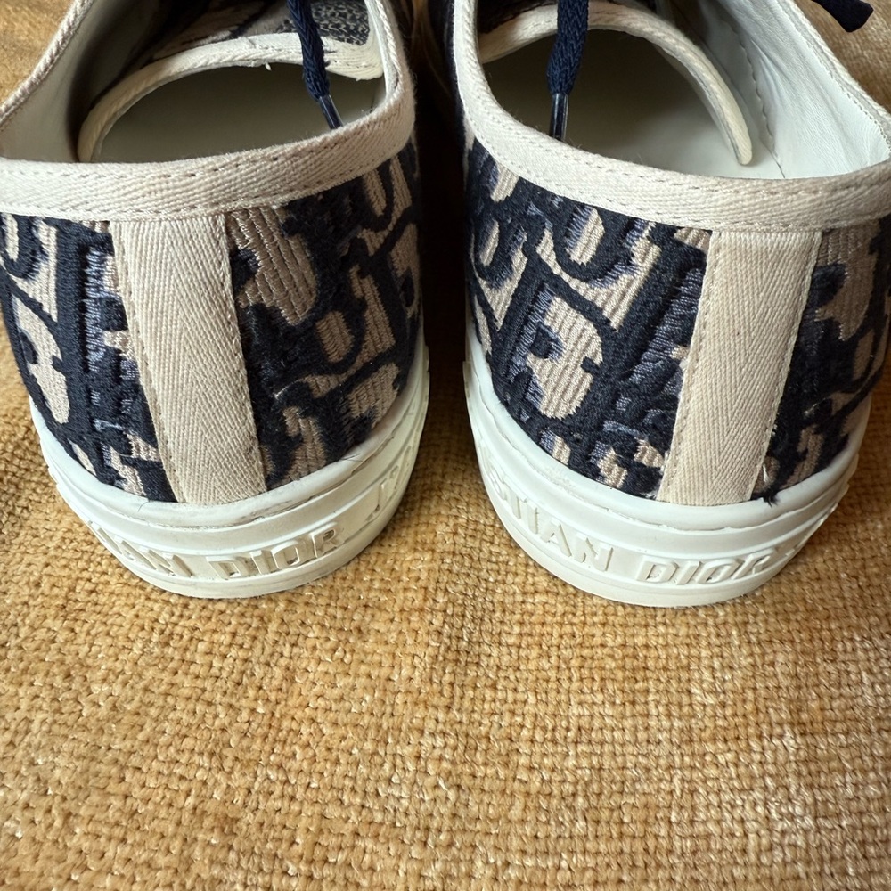 Original Christian Dior Walk'N'Dior Low Top Sneakers - Picture 5 of 11